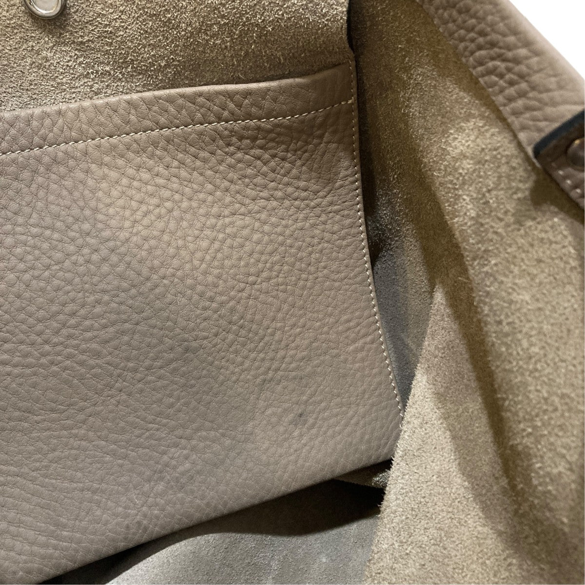 MARY BUCKETレザーショルダーバッグ