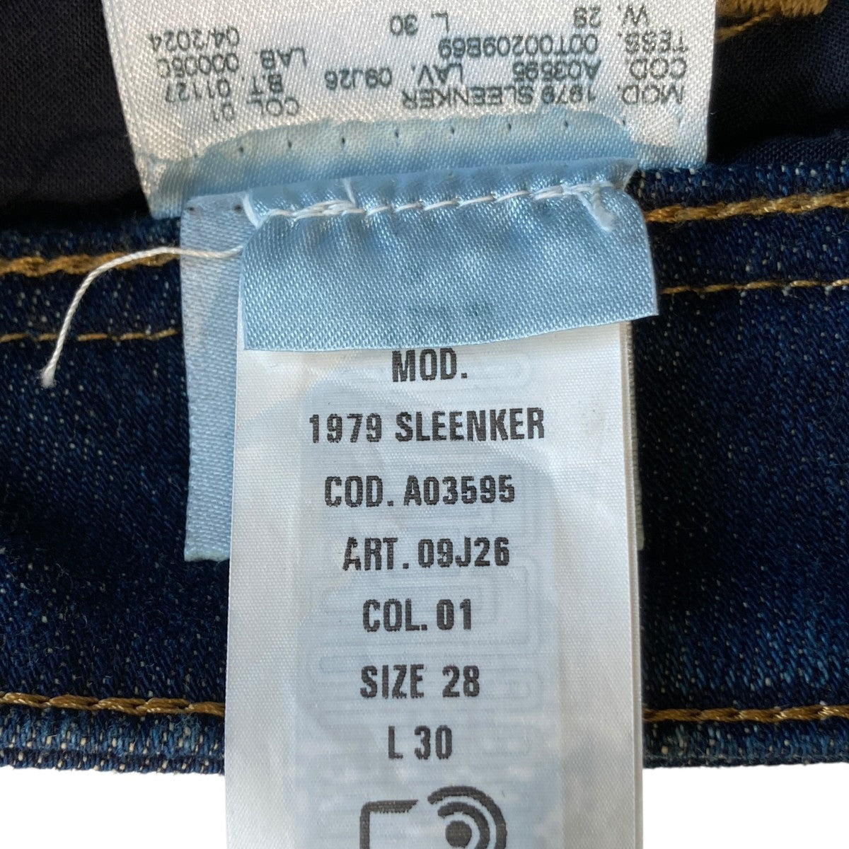 1979 SLEENKERデニムパンツA03595