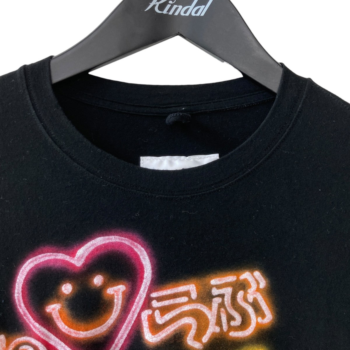 BIG FAN-SERVICE NEON PAINTTシャツ25SS81CS393