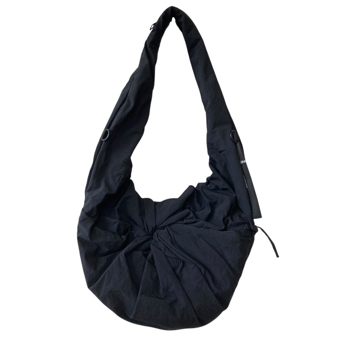 Po Smooth Blackショルダーバッグ