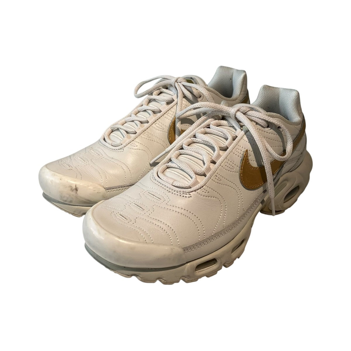 NIKE Air Max Plus Tiempo Phantom and Metallic GoldローカットスニーカーHV2541-001 古着・中古-1枚目のアイテム画像