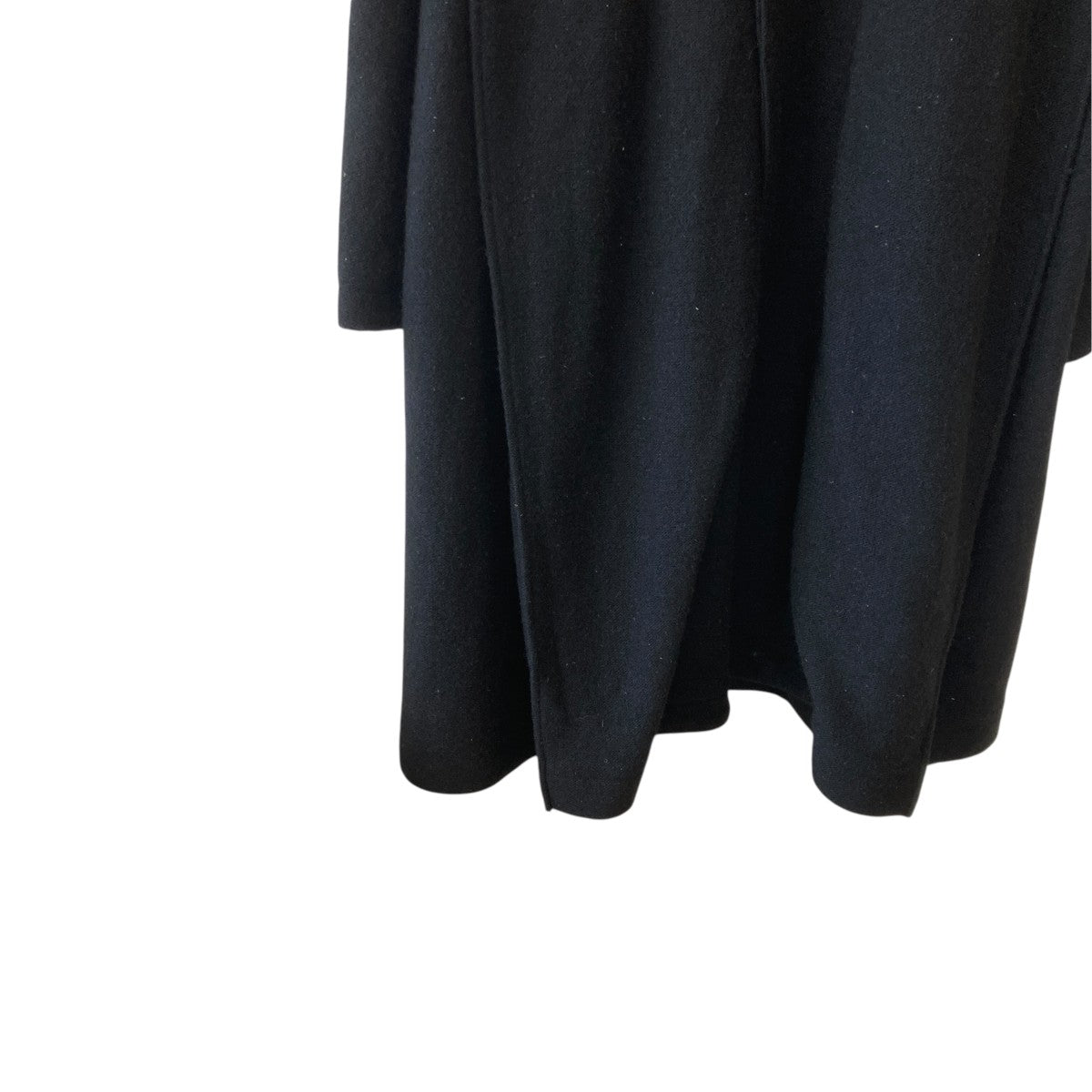side pleats over coatコートCL_AW23_CO_01