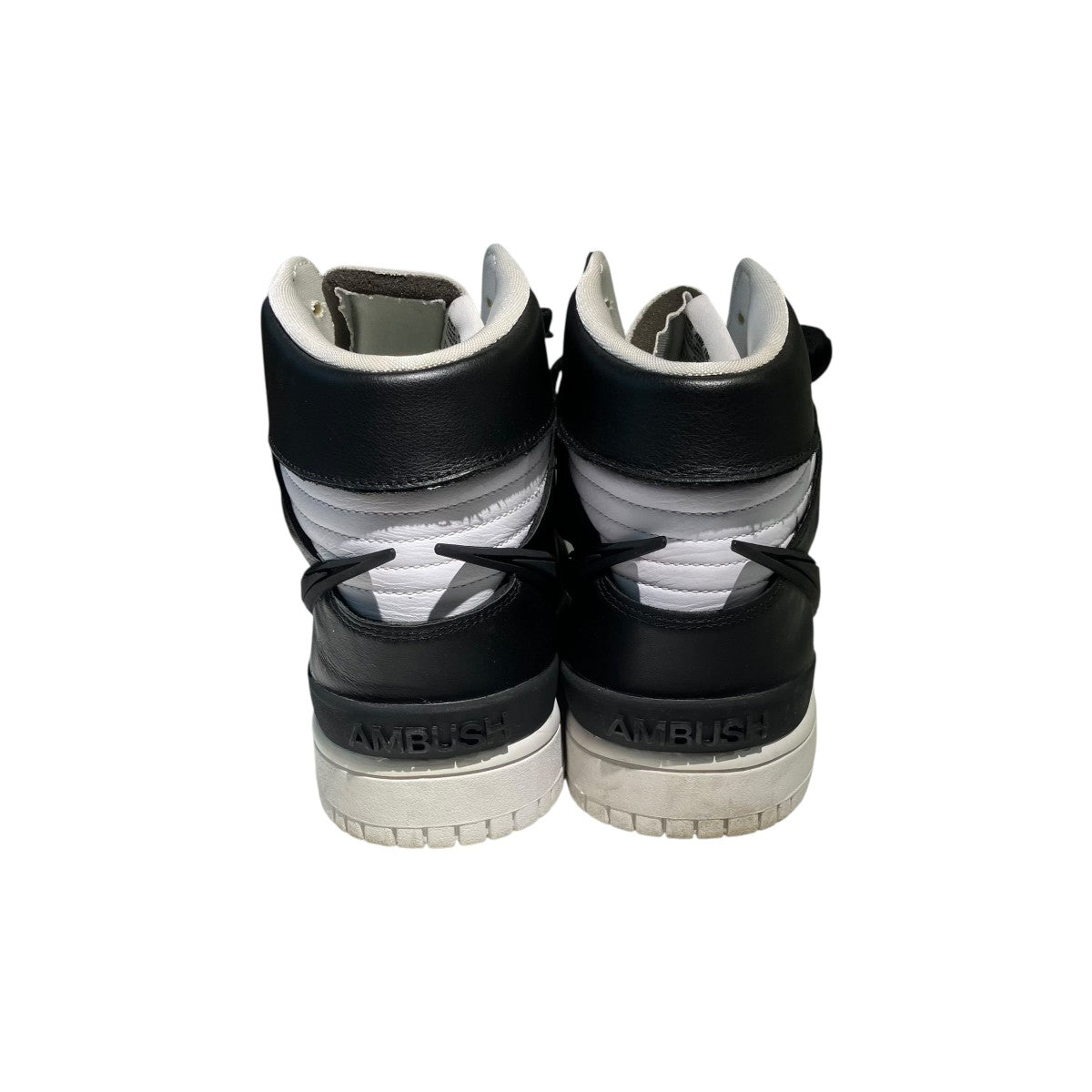 Dunk HighハイカットスニーカーCU7544-001