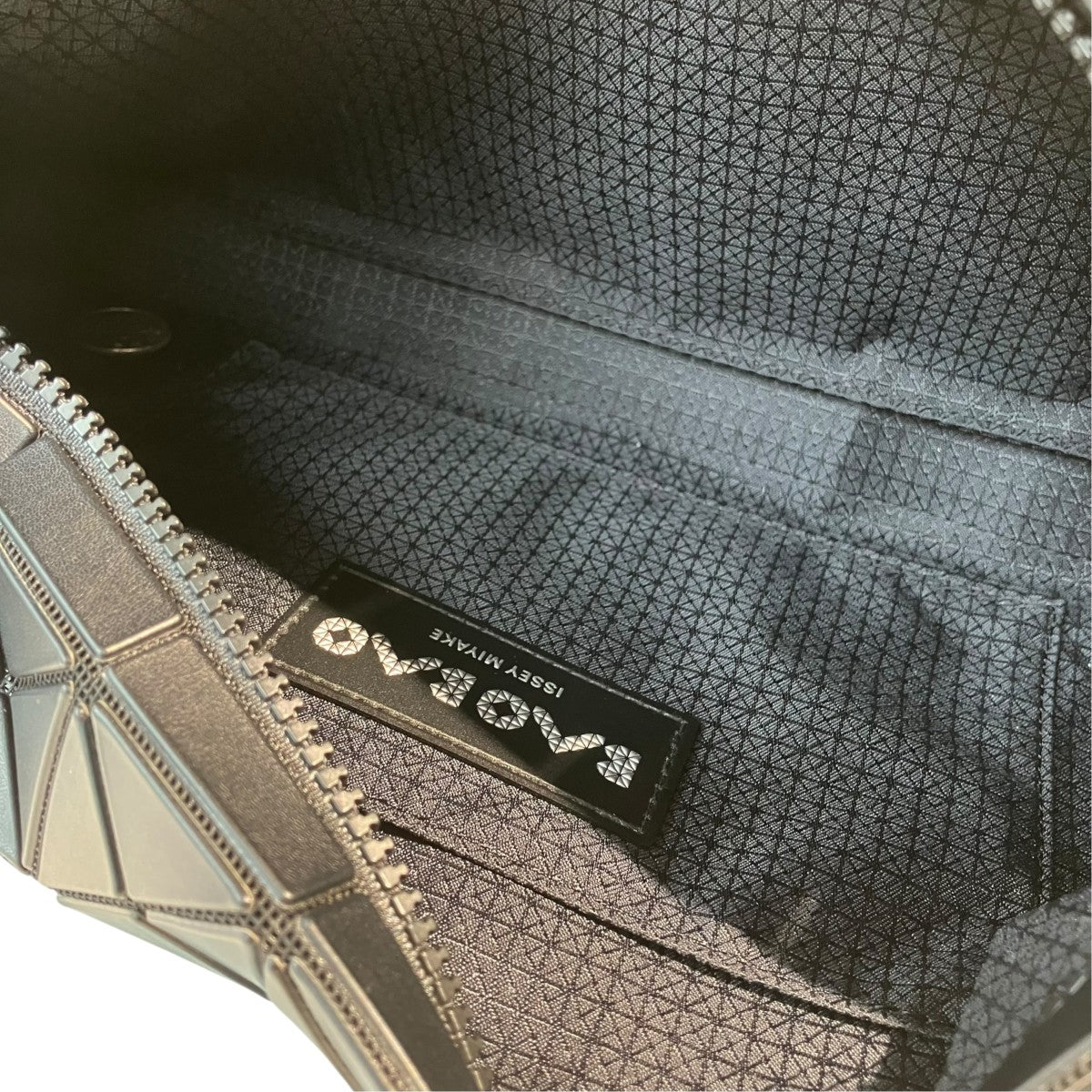 OBLONGショルダーバッグBB61AG582