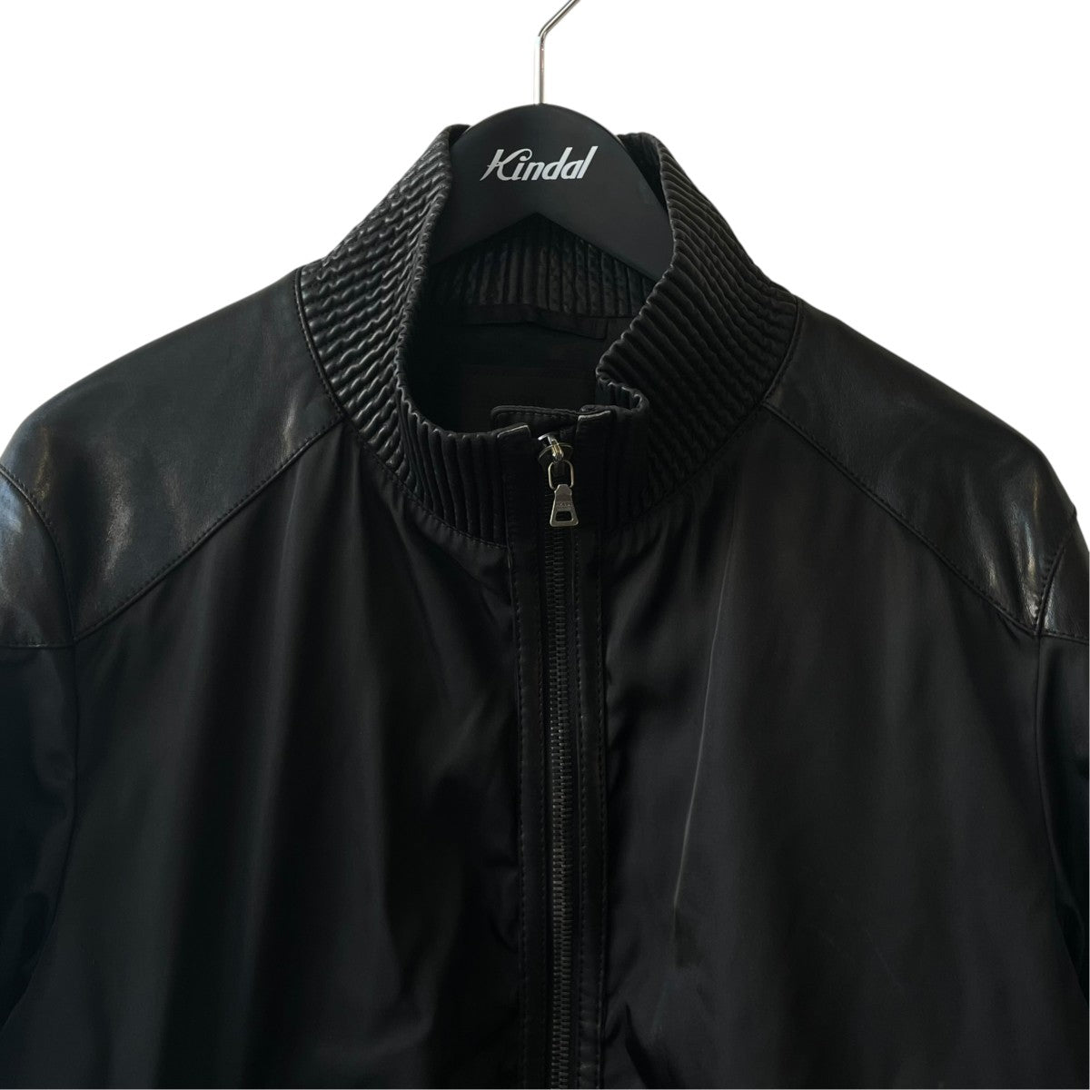 PRADA 2007Gabardine Nylon LeatherボンバージャケットUGW475 古着・中古-3枚目のアイテム画像
