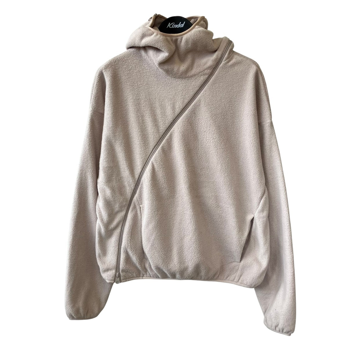 フリースパーカー