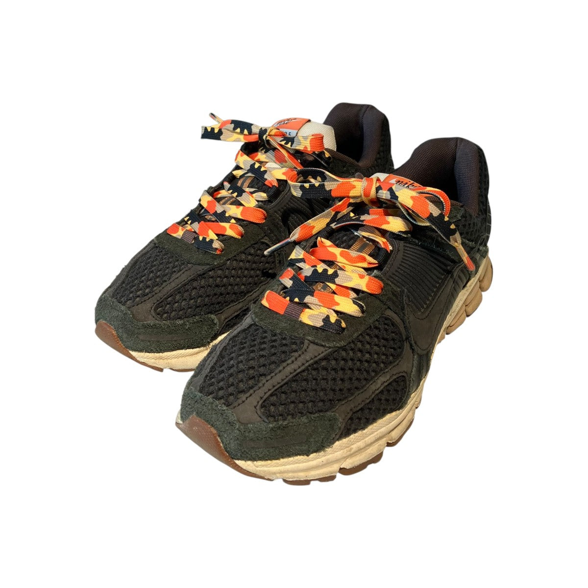 NIKE Zoom Vomero 5 Running RabbitスニーカーFD0533-010 古着・中古-1枚目のアイテム画像