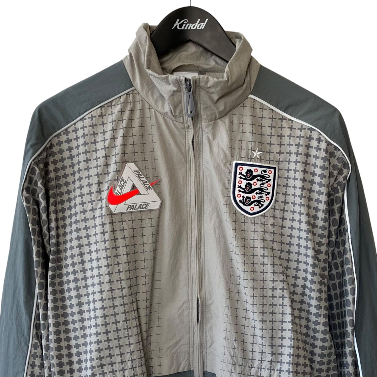 NIKE×PALACE X2 World Cup Tracksuit Jacket Englandナイロンジャケット 古着・中古-2枚目のアイテム画像