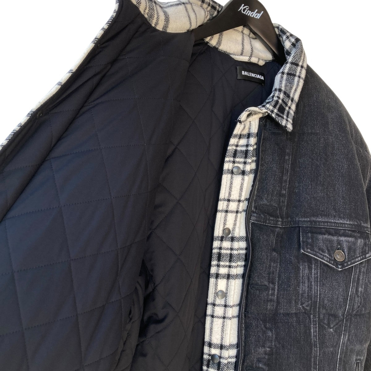 BALENCIAGA 18AWレイヤード オーバーサイズ パファデニム ジャケット543028 古着・中古-3枚目のアイテム画像