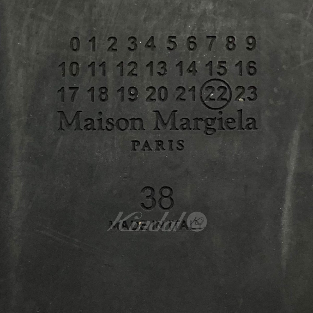 Maison Margiela(メゾン マルジェラ) 足袋 ビーチサンダル ブラック サイズ 13｜【公式】カインドオルオンライン  ブランド古着・中古通販【kindal】