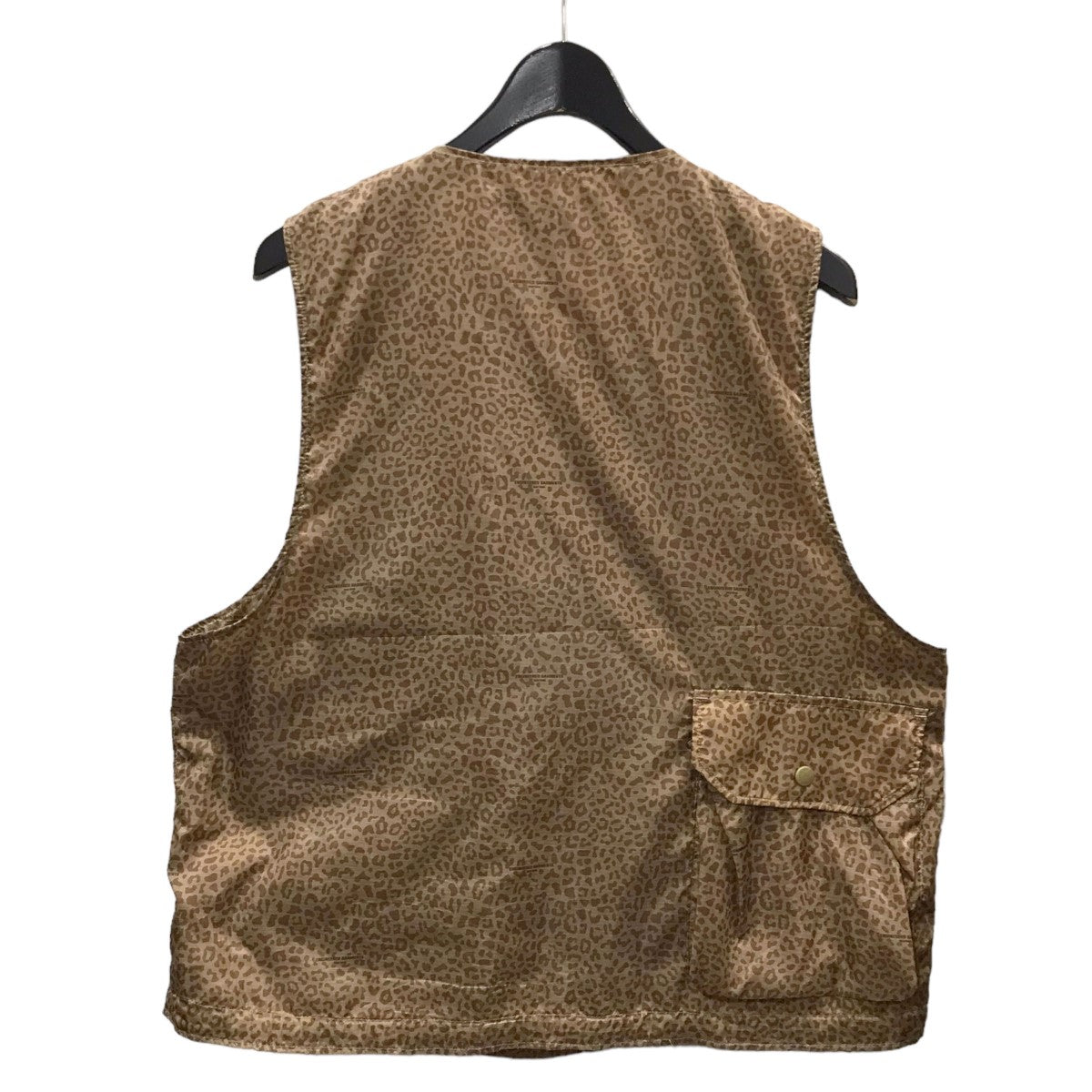 Engineered Garments(エンジニアードガーメンツ) レオパードプリントベスト COVER VEST -POLY LEOPARD  PRINT RIPSTOP カバーベスト ポリレオパードプリントリップストップ ベージュ サイズ M｜【公式】カインドオルオンライン ブランド古着 ・中古通販【kindal】