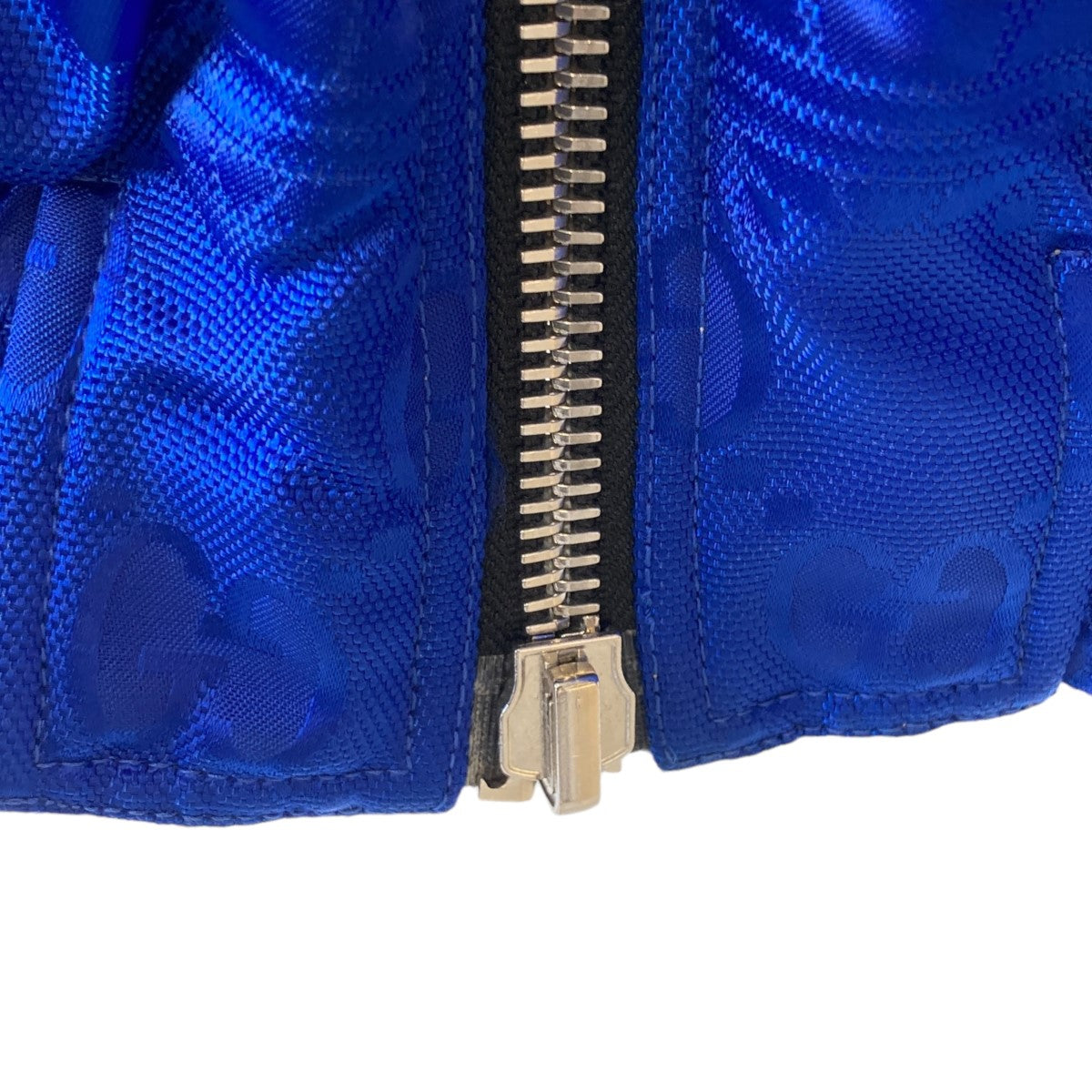 グッチ×アディダスのGGキャンバスリバーシブルジャケット リバーシブルトラックジャケット 712114です。 GUCCI×ADIDAS アウター 古着・中古アイテム