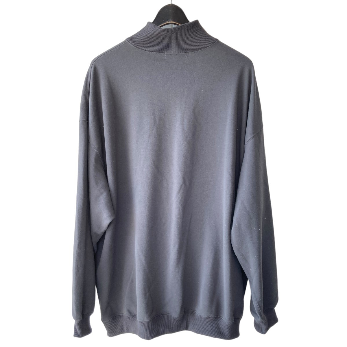 クーティーの23AW Dry Tech Sweat Half Zip Pullover ハーフジップスウェットトレーナーです。 COOTIE トップス 古着・中古アイテム
