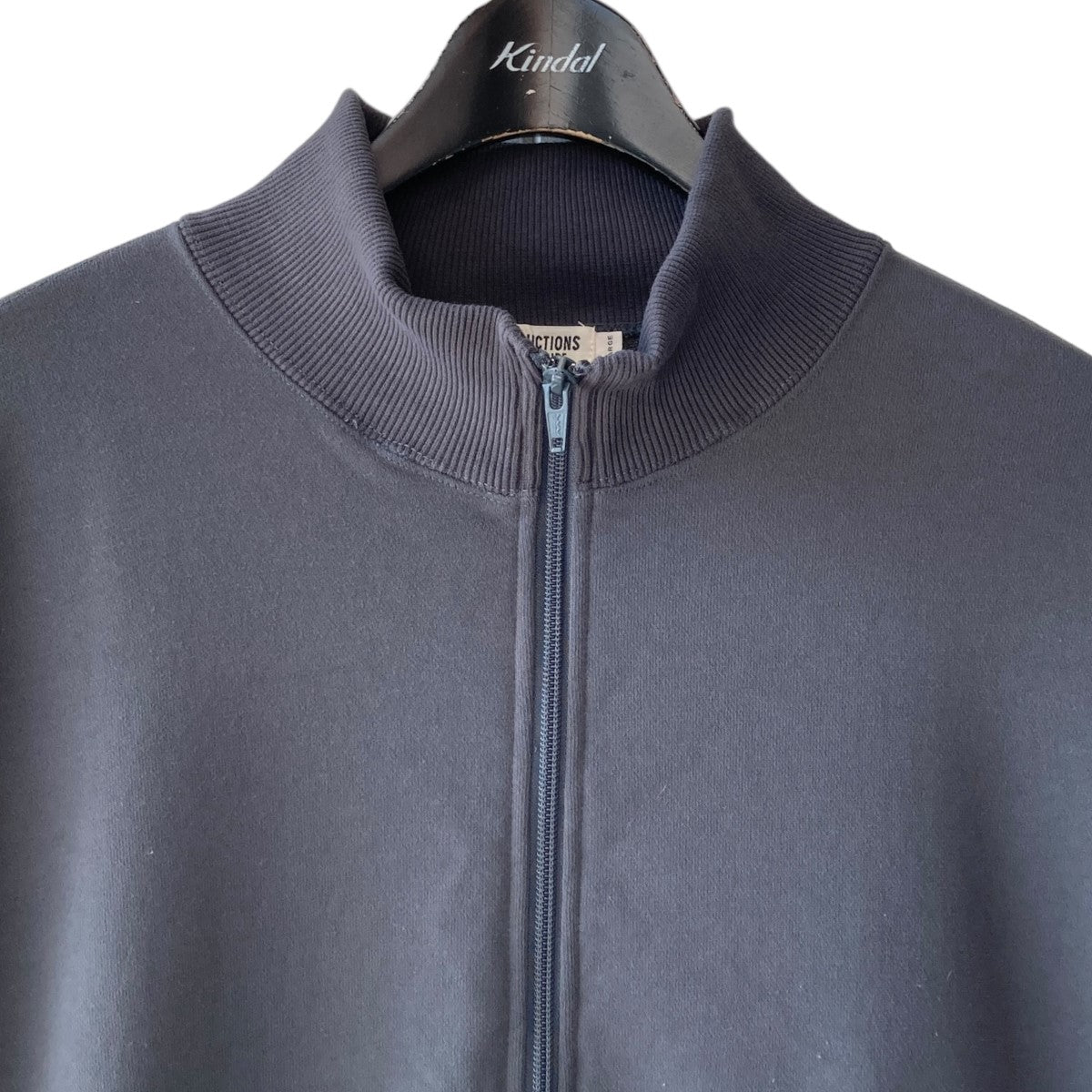 クーティーの23AW Dry Tech Sweat Half Zip Pullover ハーフジップスウェットトレーナーです。 COOTIE トップス 古着・中古アイテム