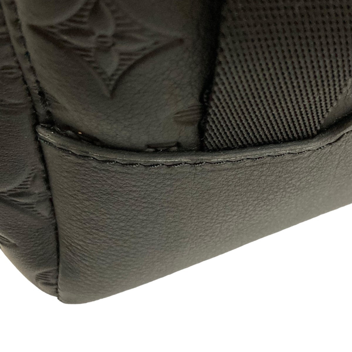 LOUIS VUITTON ゲットアウェイ レザーバックパック M24776 の古着・中古アイテム