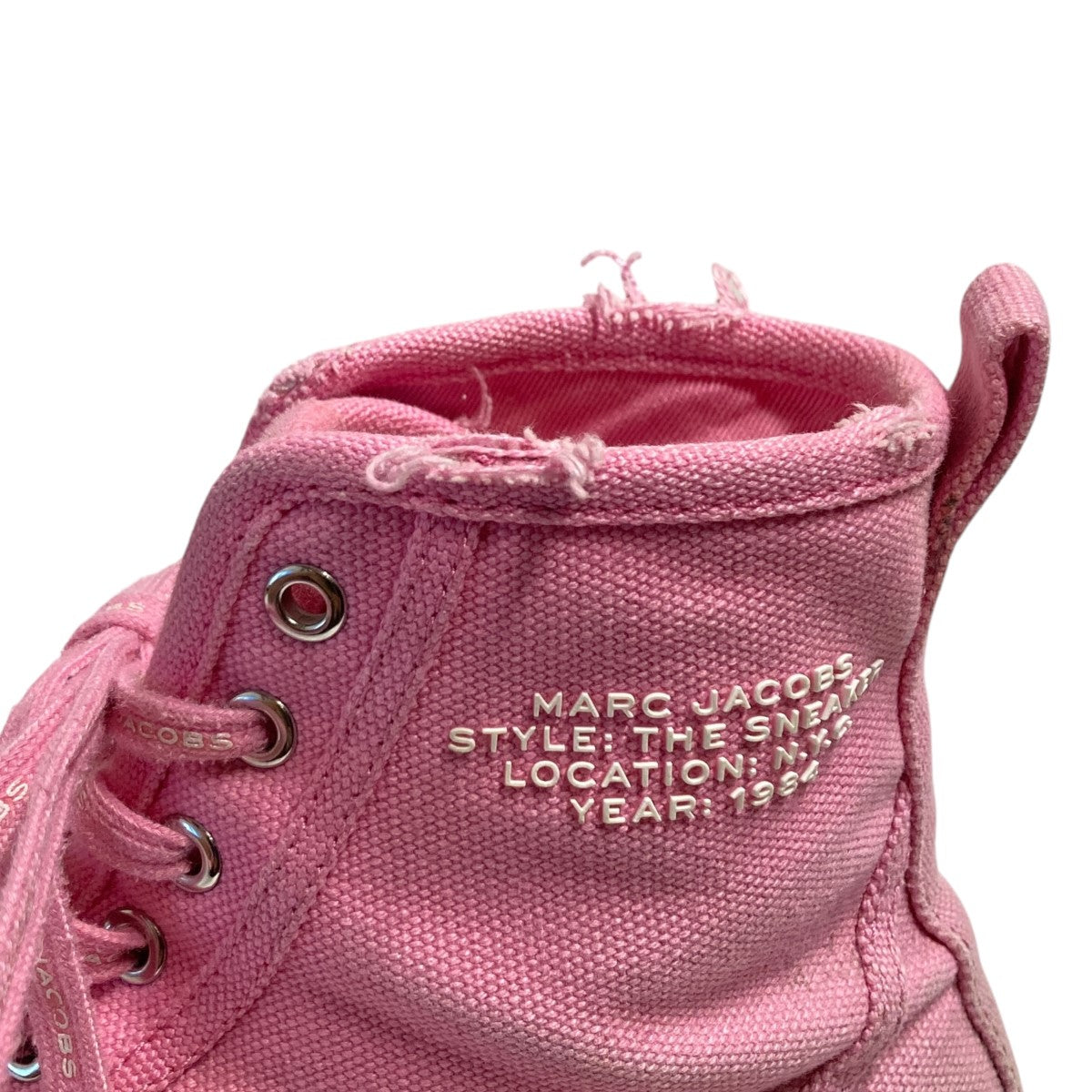 マークジェイコブスのThe High Top Sneakers ハイカットスニーカー 2S4FSN023F02です。 MARC JACOBS シューズ 古着・中古アイテム