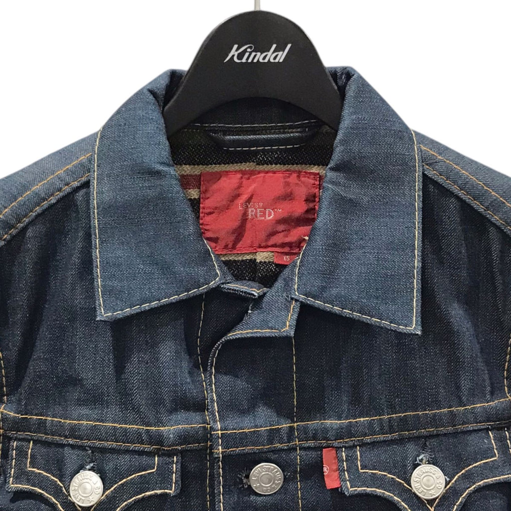 8004001283945_3.jpg?v=  