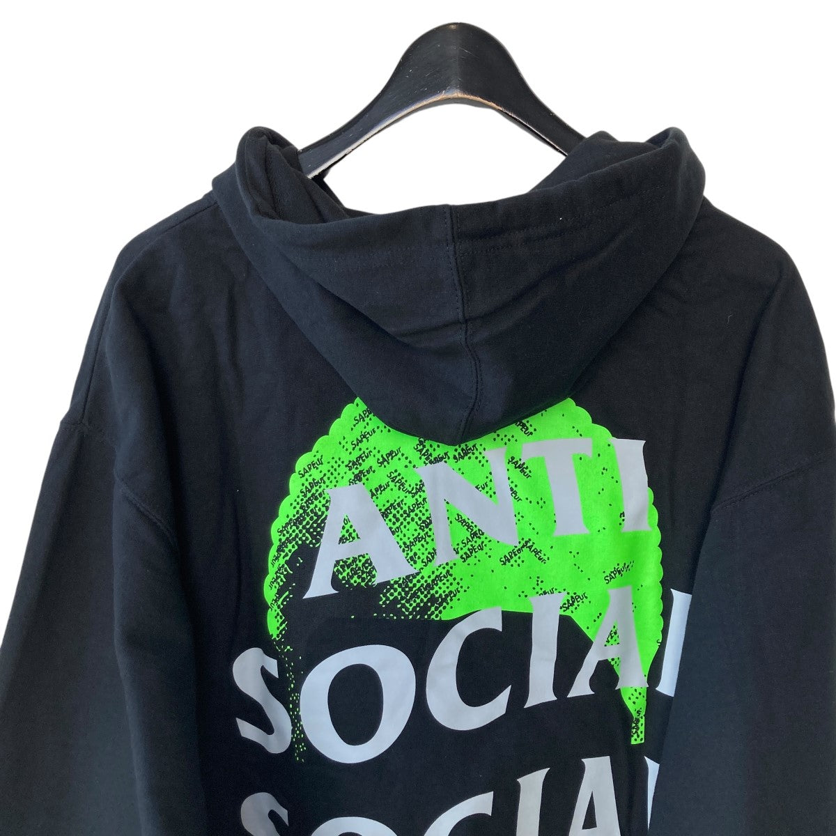 SAPEur×ANTI SOCIAL SOCIAL CLUB プルオーバーパーカーA0022-306 A0022-306 ブラック、グリーン サイズ  XL｜【公式】カインドオルオンライン ブランド古着・中古通販【kindal】