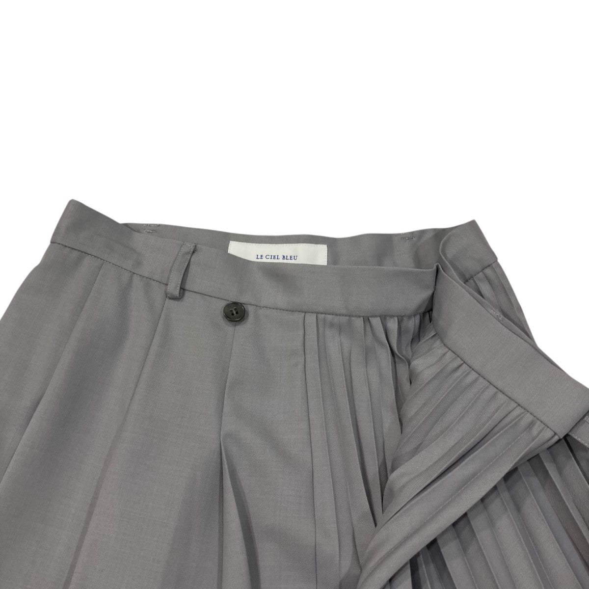 Asymmetric Pleated Skirtアシンメトリープリーツスカート23A67417