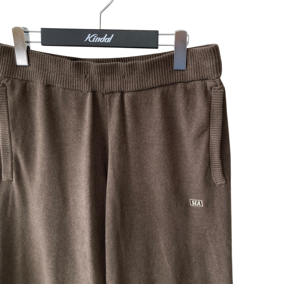 WIND AND SEA(ウィンダンシー) ASH SEA Ebroidery Jogger Pants