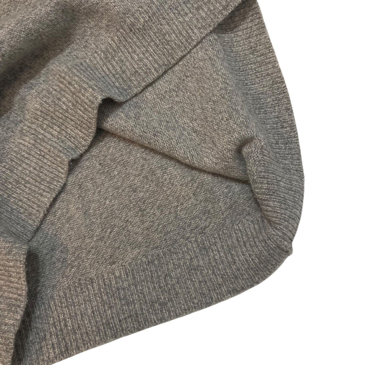 コモリ N03-06007 ラムズウール タートルネックニット BEIGE コモリ N03-06007 ラムズウール タートルネックニット BEIGE
