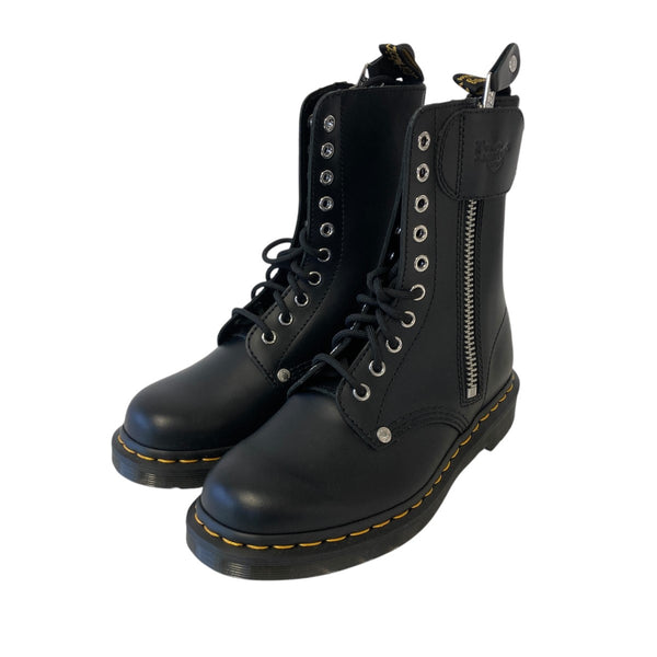 【未使用】Dr.Martens × SCHOTT 1460 8ホール US5 未使用】Dr.Martens × SCHOTT 1460 8ホール US5 - メルカリ