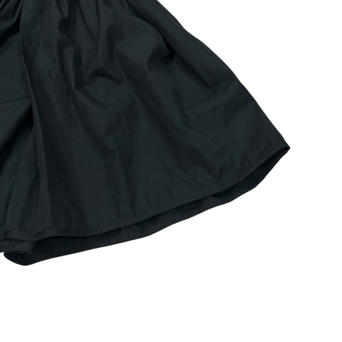 セシリーバンセン Cecilie Bahnsen FALLON TOP オフショルダーブラウス 01．22-RTW0074 ブラック サイズ：UK 1 Cecilie Bahnsen(セシリーバンセン) FALLON TOPオフショルダー