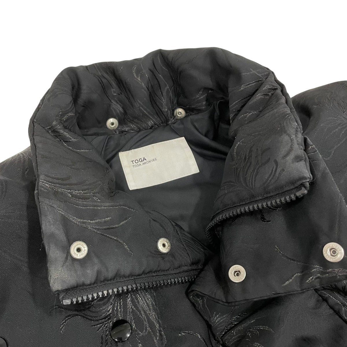 TOGA ARCHIVES(トーガアーカイブス) Polyester jacquard コート