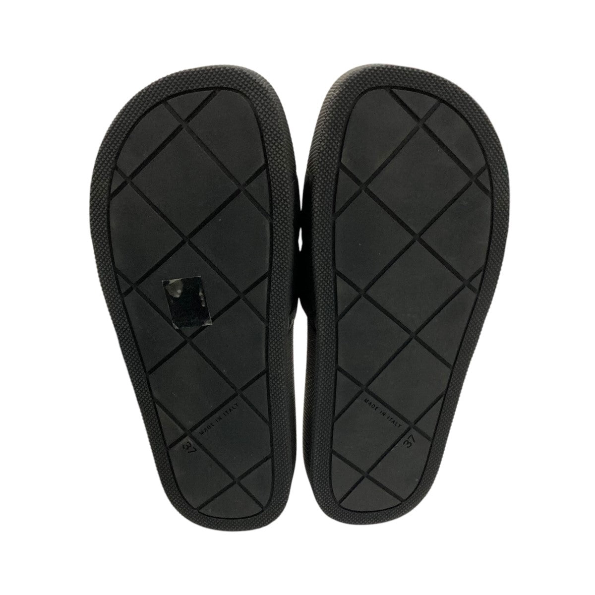 BOTTEGA VENETA(ボッテガヴェネタ) イントレチャートラバー