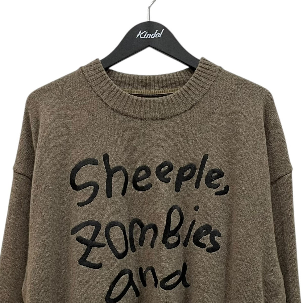 sacai(サカイ) ×MADSAKI Embroidery Knit Pullover クルーネックニット