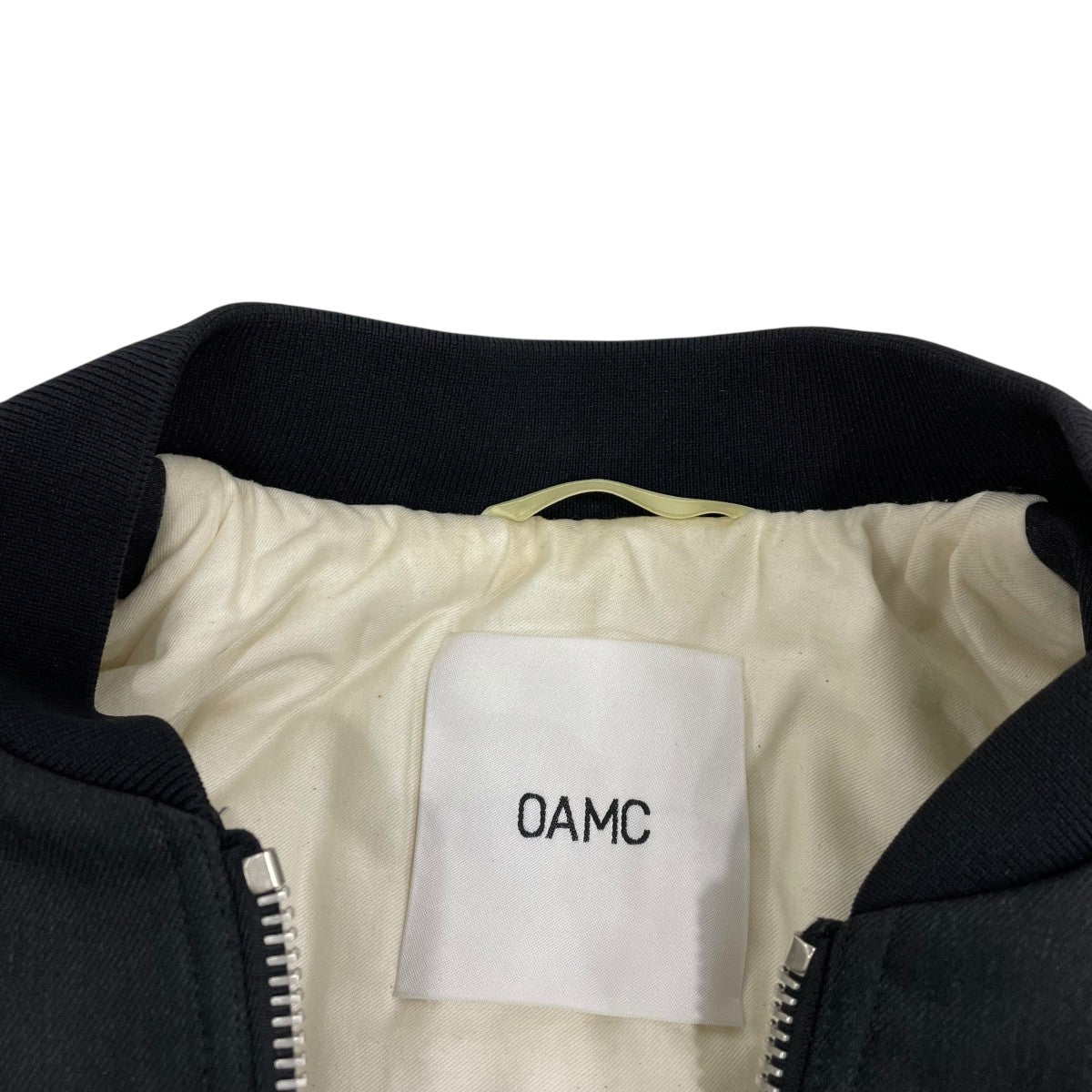 最終値下げ oamc vega bomber XL 超美品 新品OAMC VEGA BOMBER BLACK SIZE M オーエーエムシー - メルカリ