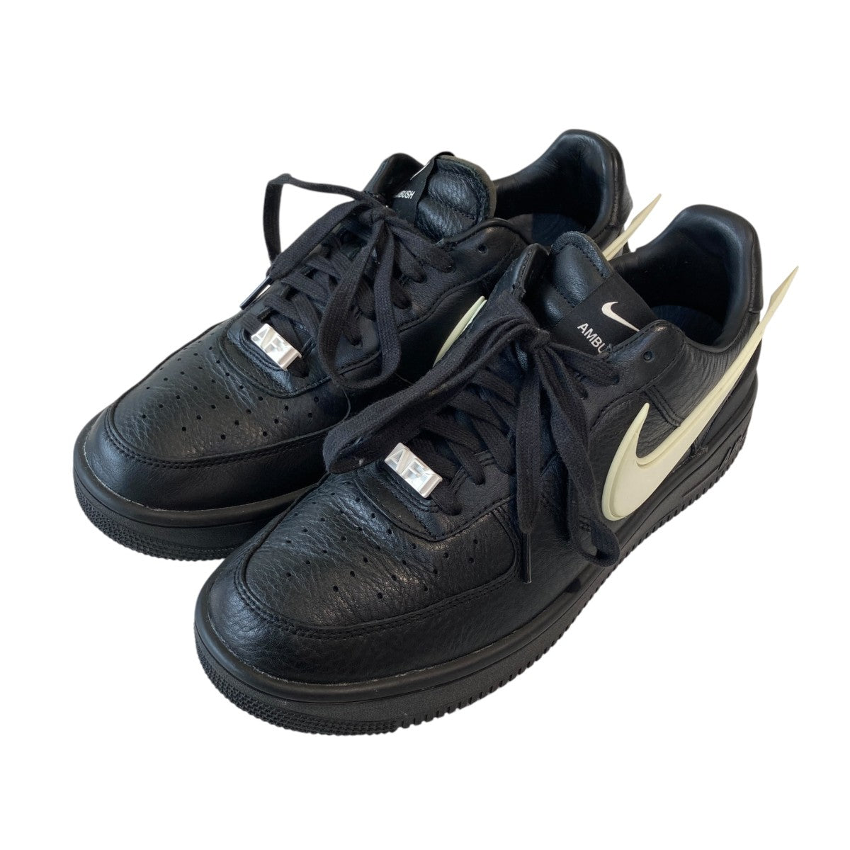 NIKE AMBUSH スニーカー ホワイト/ブラック