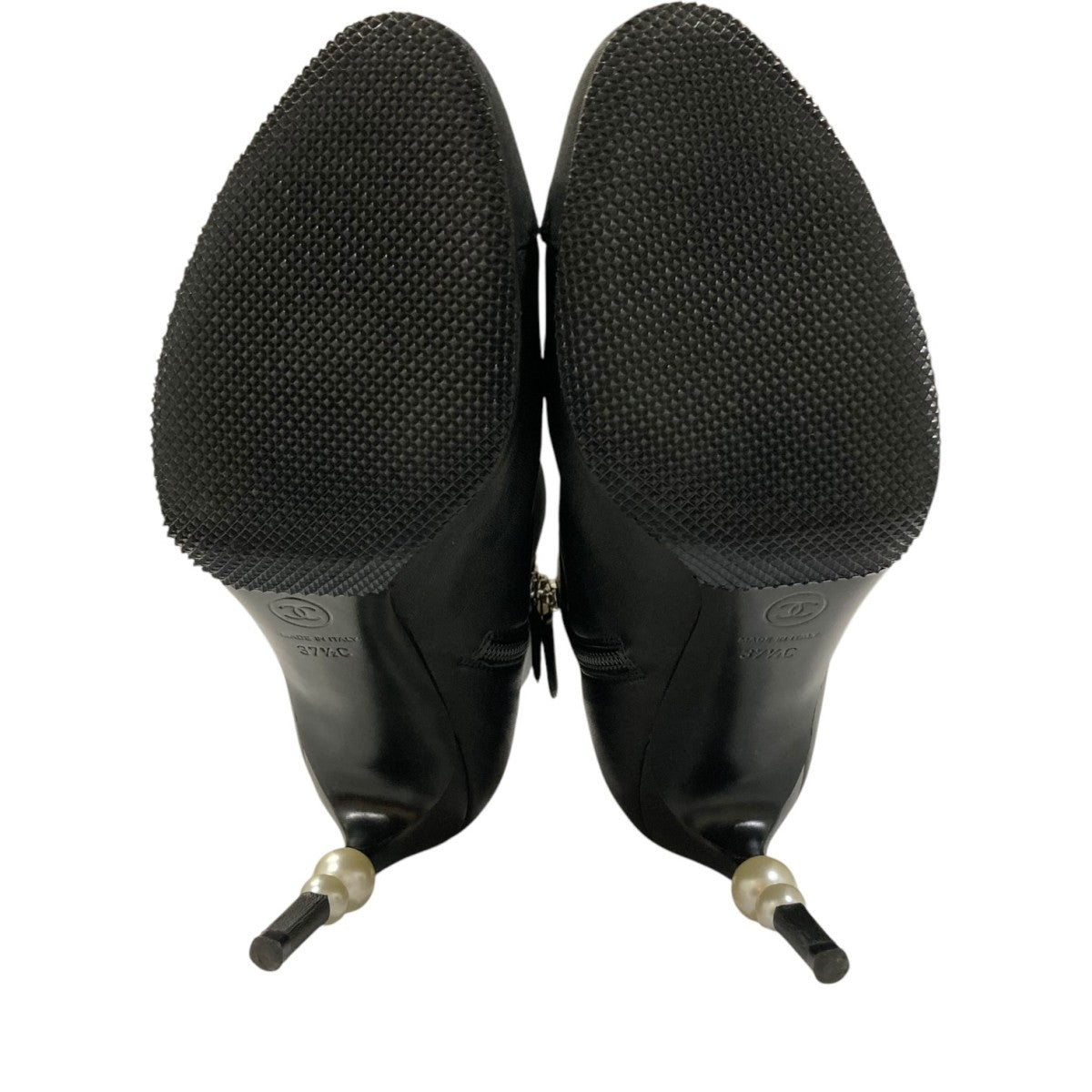 CHANELショートブーツ CHANEL(シャネル) パール ショートブーツG36679 G36679 ブラック