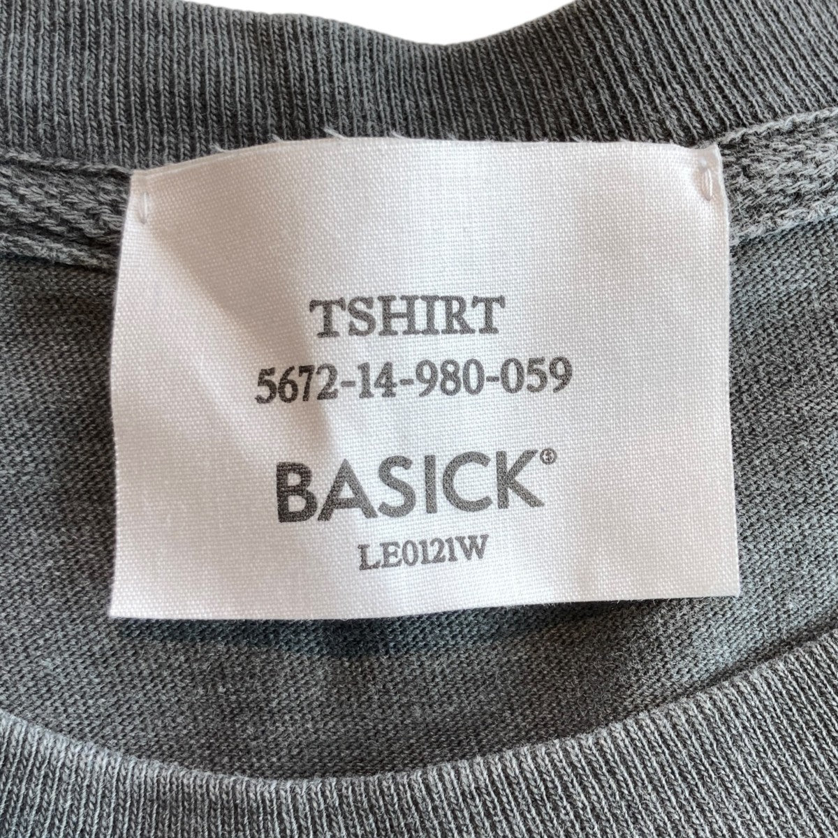 完売品】BASICKS ベイシックス /タンクトップ ブラック Sサイズ