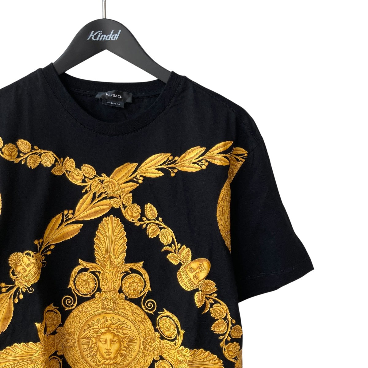 希少❗　VERSUS　BY ジャンニヴェルサーチェ　柄シャツ　VERSACE 楽天市場】ヴェルサーチ シャツ（柄総柄）の通販