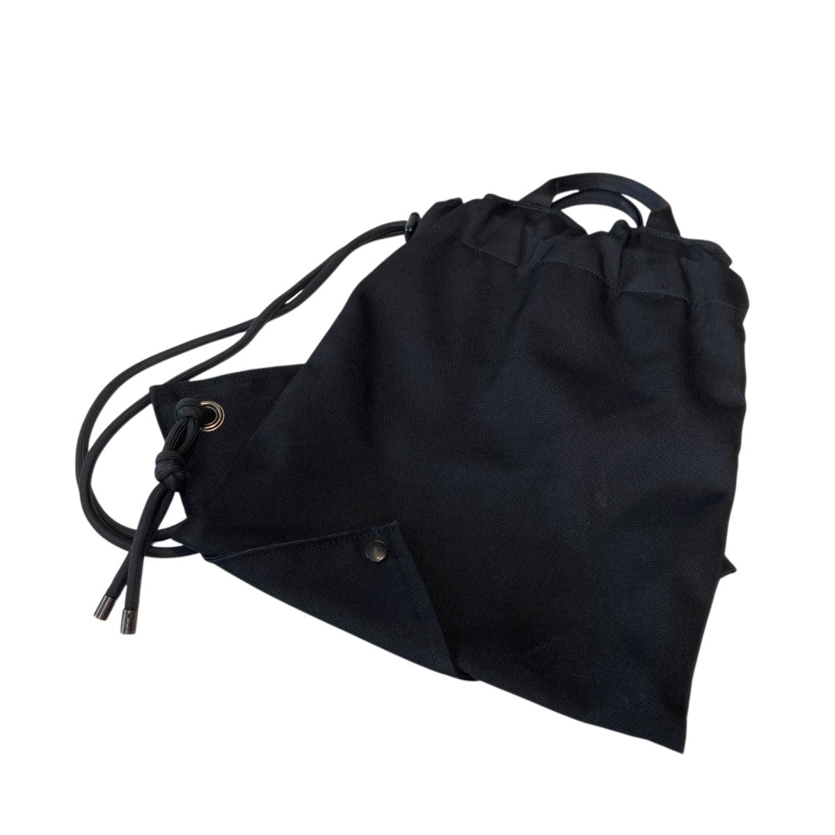 ISSEY MIYAKE イッセイミヤケ　コート　ブラック　新品 最終お値下げ ISSEY MIYAKE イッセイミヤケ コート ブラック 新品 最終お