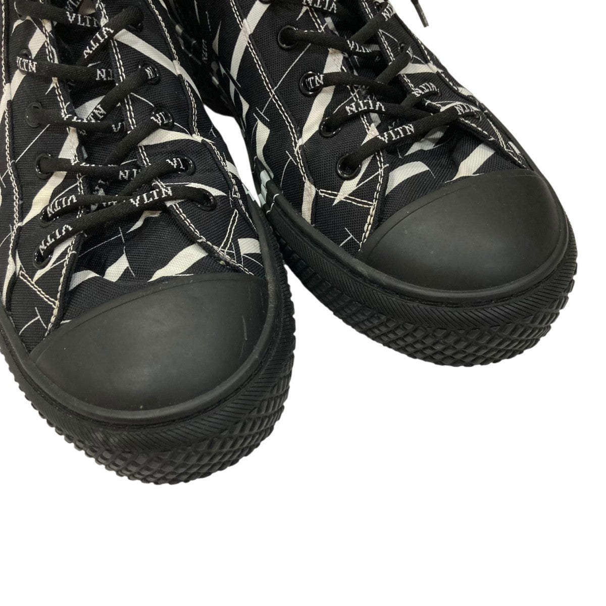 VALENTINO ミドルカットスニーカーTVD51Y2 古着・中古-3枚目のアイテム画像