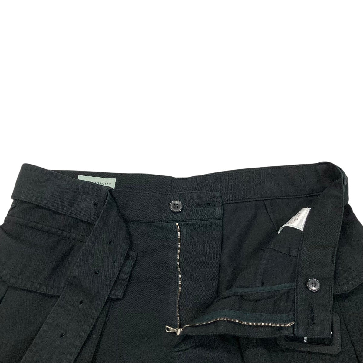【Dries Van Noten】ブラック タック カーゴショートパンツ DRIES VAN NOTEN BIS カーゴ ショートパンツ 24ss - メルカリ