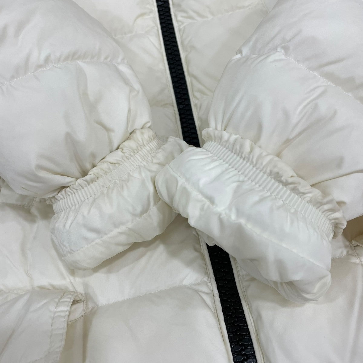 MONCLER(モンクレール) CLIONダウンジャケットE20934631225