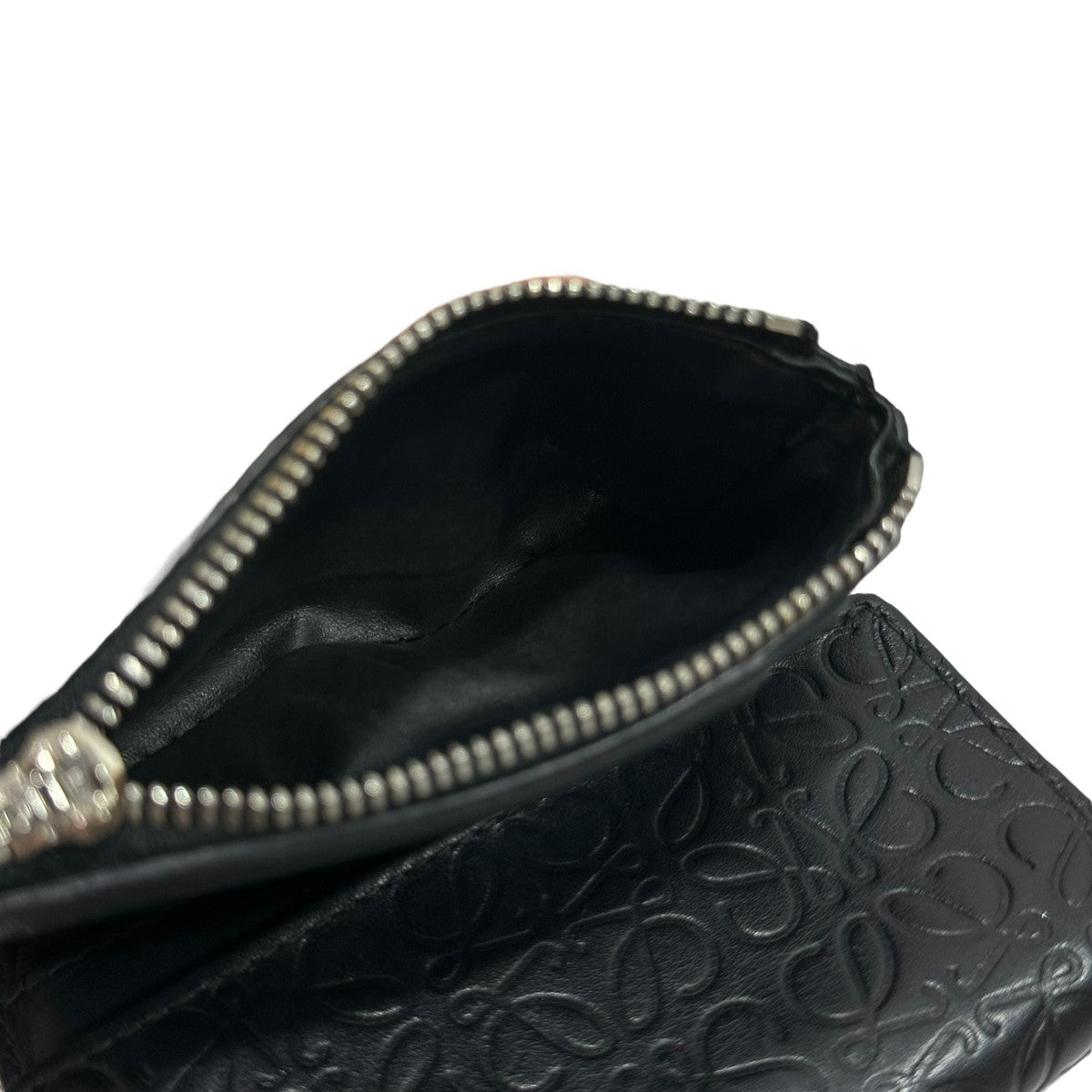 LOEWE(ロエベ) REPEAT SMALL VERTICAL WALLET三つ折り財布