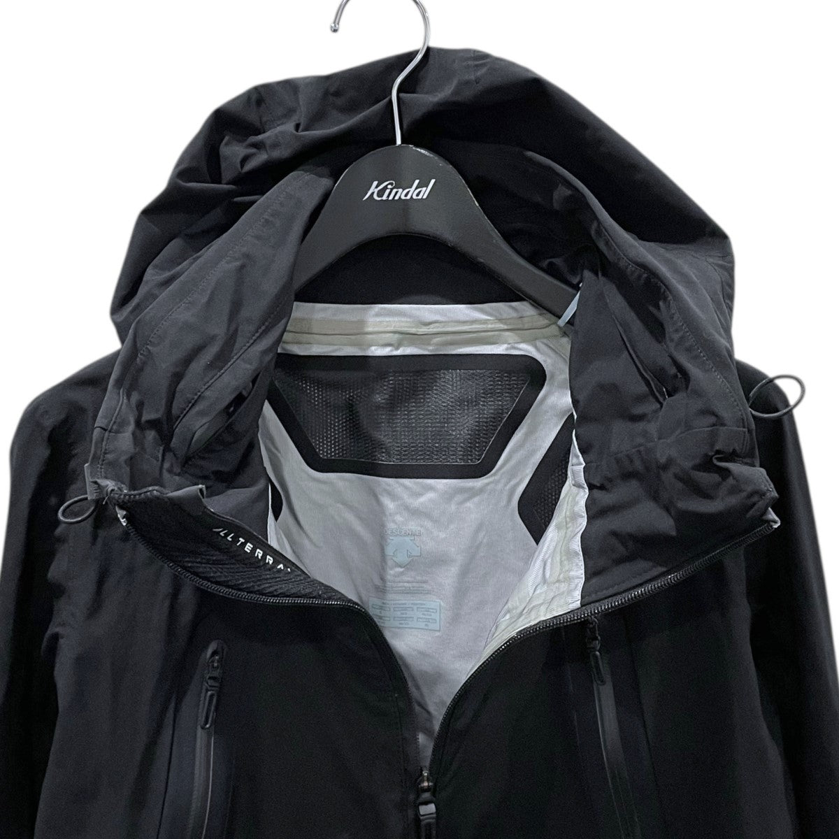 Descente ALLTERRAIN(デサントオルテライン) マウンテンパーカー