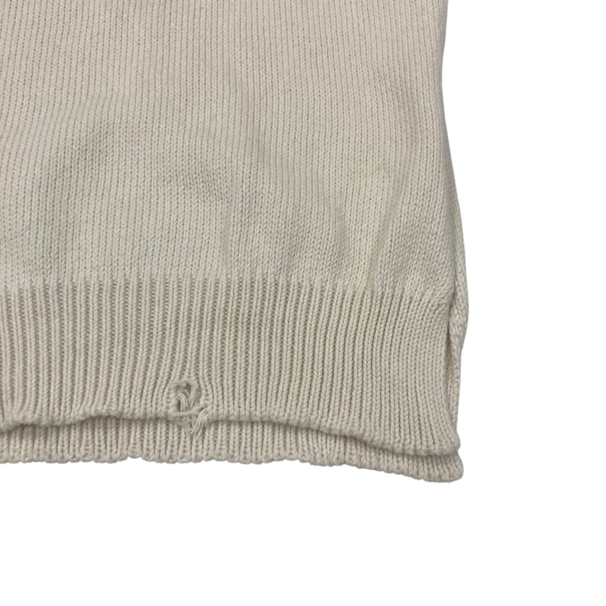 メゾンマルジェラ Maison Margiela ダメージ スリットニットセーター S51GP0218 アイボリー サイズ：XS Maison Margiela(メゾンマルジェラ) ダメージ スリットニット