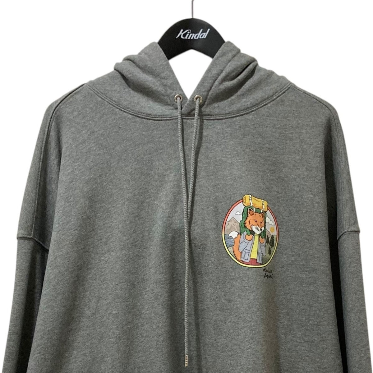 MAISON KITSUNE メゾンキツネ ワンポイントロゴ刺繍 パーカー 楽天市場】MAISON KITSUNE メゾンキツネ パーカー CHILLAX PATCH