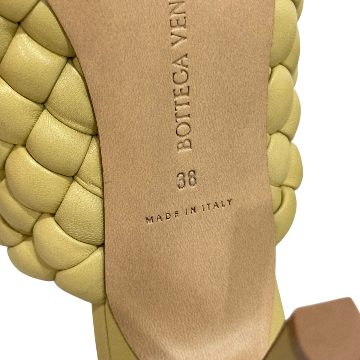 BOTTEGA VENETA(ボッテガヴェネタ) カーブイントレチャートミュール