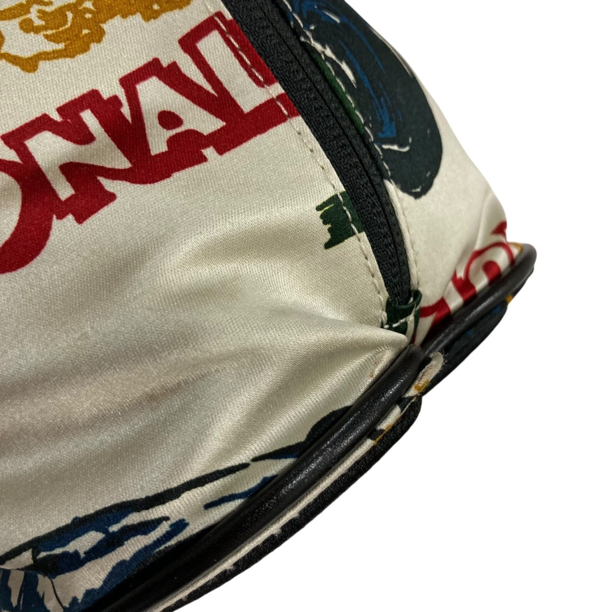 お値下げ中！sacai s Car Race Print 巾着 ポーチ お値下げ中！sacai s Car Race Print 巾着 ポーチ - メルカリ