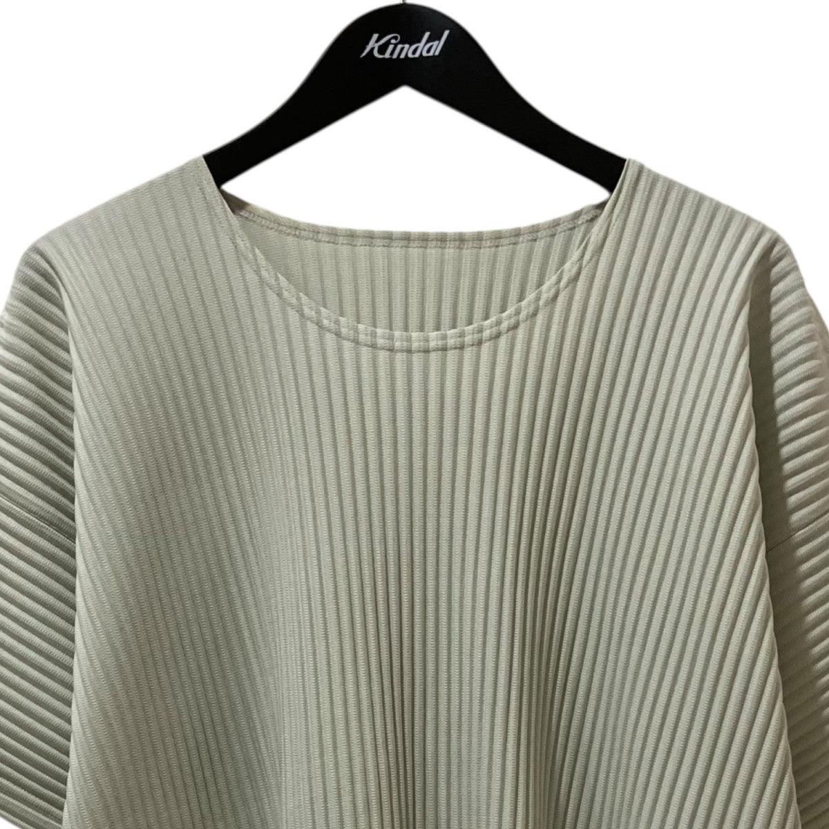 HOMME PLISSÉ ISSEY MIYAKE 長袖カットソー オリーブ HOMME PLISSÉ ISSEY MIYAKE 長袖カットソー オリーブ
