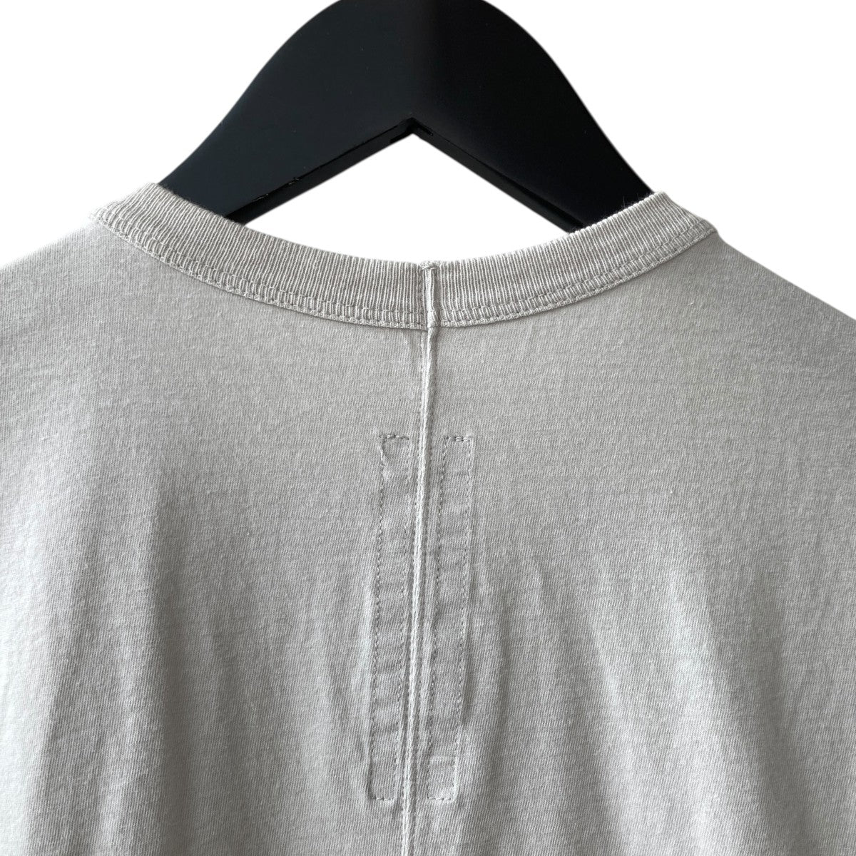 大人気! RICK OWENS リブ編み フーディ コットン100％ シンプル RICK OWENS(リックオウエンス) 21SSPOCKET LEVEL TEE OYSTER切替