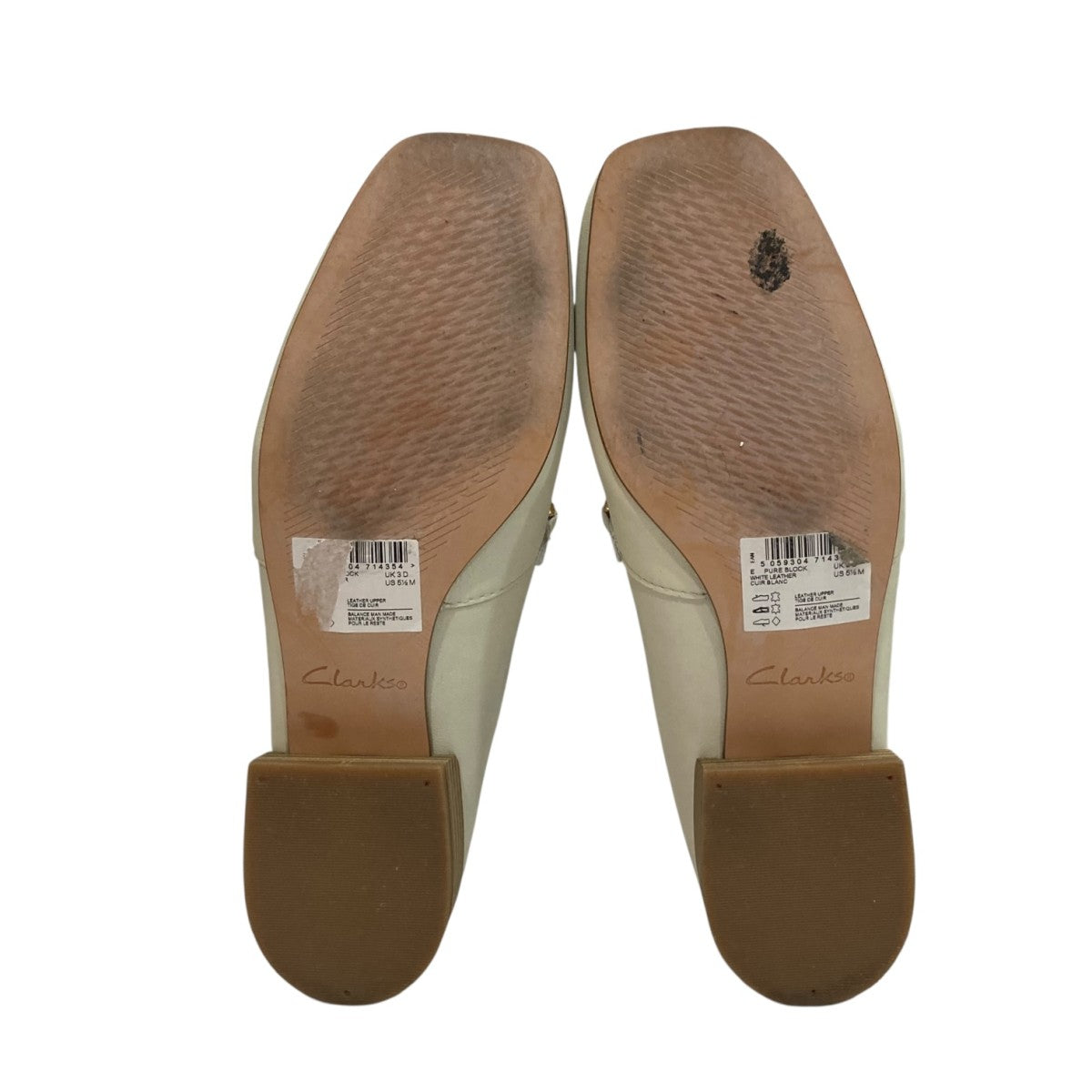 CLARKS オリジナルズ ベージュローファー Clarks Originals（クラークスオリジナルズ）の「Clarks