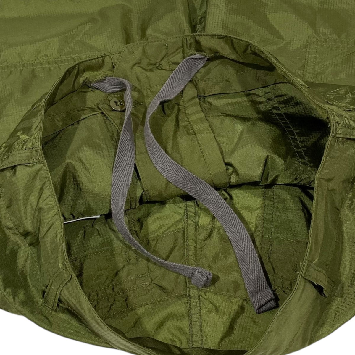 Engineered Garments エンジニアードガーメンツ アメリカ製 Fatigue Short - Nylon Micro Ripstop ファティーグショーツ ナイロンマイクロリップストップ S Olive ショートパンツ ボトムス【新古品】【中古】【Engineered Garments】 Engineered Garments(エンジニアドガーメンツ) ナイロンハーフパンツ