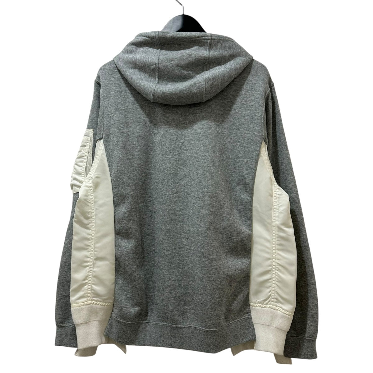 【最終価格】sacai NIKE コラボパーカー 19-02022M 綾野剛さん着用】sacai NIKE コラボパーカー 19-02022M - メルカリ
